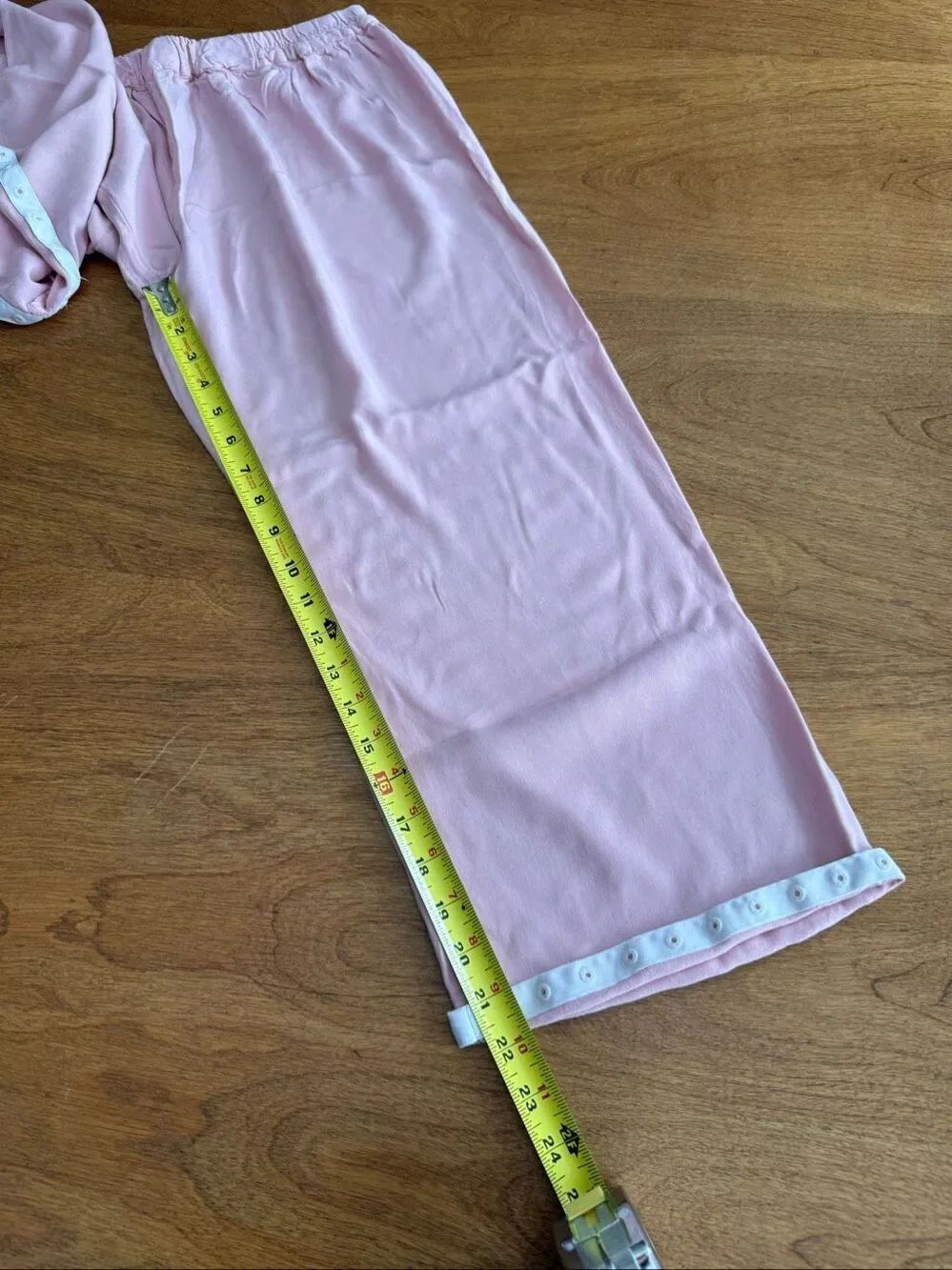 Sleeper Women's Button-Down Top and Wide-Leg Pants Pajama Set Pale Pink Large - Picture 11 of 11